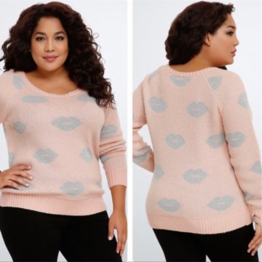 Torrid pink lip print sweater